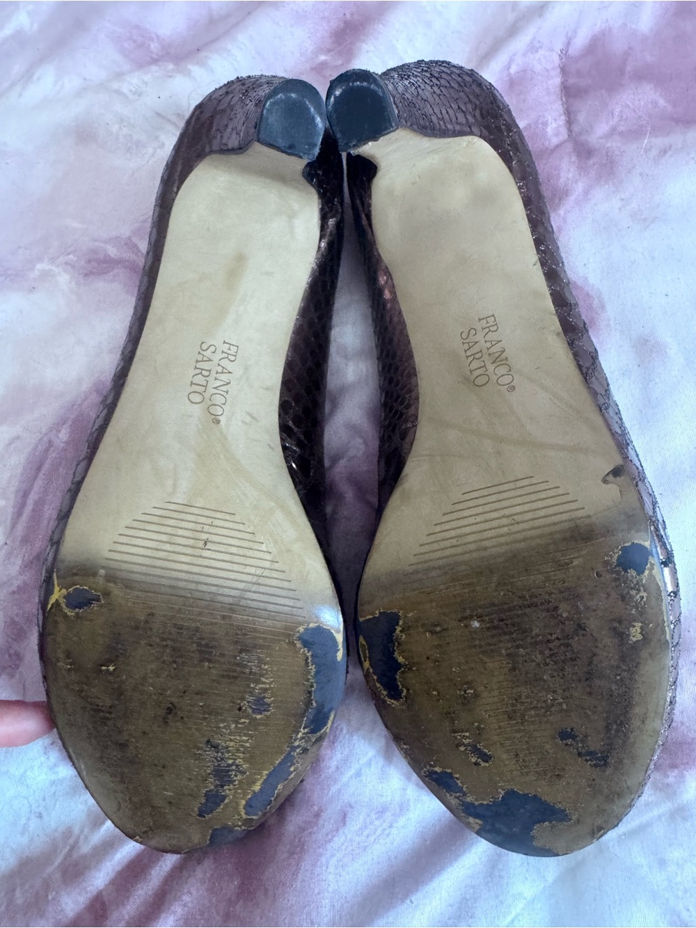 Franco Sarto rare limited edition metallic Bronze Women's Heels with Rosette - Picture 6 of 6